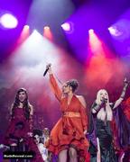 SOFIA CARSON nude in Hocus Pocus 25th Anniversary Halloween Bash