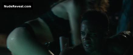 BELLA THORNE nude in Ride