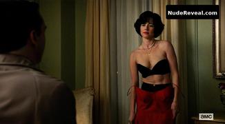LINDA CARDELLINI nude in Mad Men