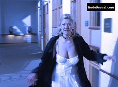 TARA REID nude in Urban Legend
