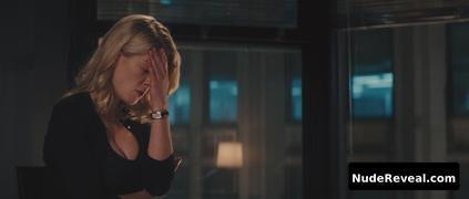 ROSAMUND PIKE nude in Jack Reacher