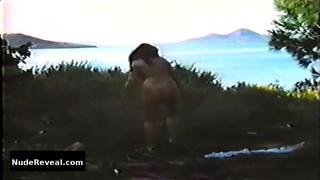 LINA ROMAY nude in Orgasmo Perverso