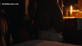 BARBARA BRANCO nude in O Crime do Padre Amaro