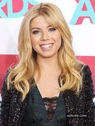 JENNETTE MCCURDY nude in Sam & Cat