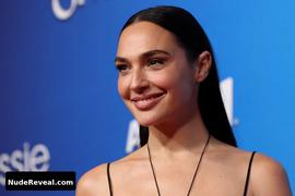 GAL GADOT nude in Snow White