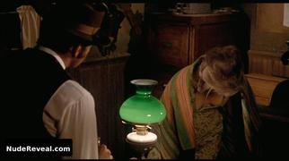 FAYE DUNAWAY nude in Doc