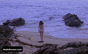 LEONIE DAHAN-LAMORT nude in The Island And The Continent