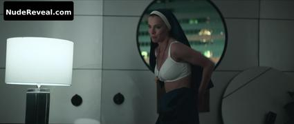 BETTY GILPIN nude in Mrs. Davis