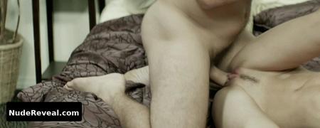 ZOE VOSS nude in Starlet