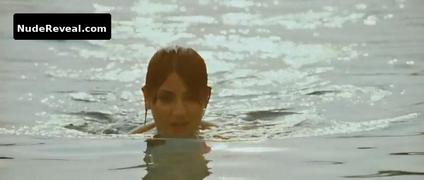 ANUSHKA SHARMA nude in Ladies Vs Ricky Bahl
