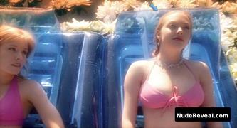 AMANDA SEYFRIED nude in Veronica Mars