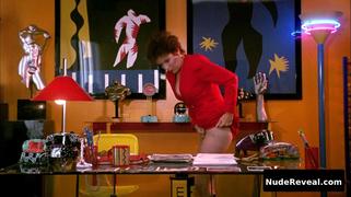 CARRIE FISHER nude in Soapdish