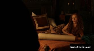 SARAH FELBERBAUM nude in Medici: Masters of Florence