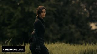 MISSY PEREGRYM nude in Van Helsing