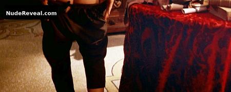 GEENA DAVIS nude in Cutthroat Island