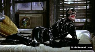 MICHELLE PFEIFFER nude in Batman Returns