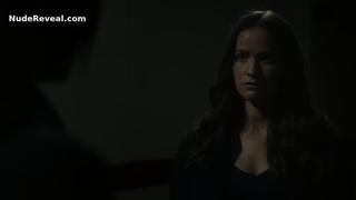 KELLY OVERTON nude in Van Helsing