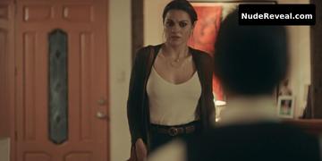 MAITE PERRONI nude in Dark Desire