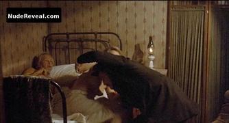 FAYE DUNAWAY nude in Doc