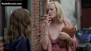 NANCY YOUNGBLUT nude in Love