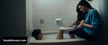 BEL POWLEY nude in Wildling