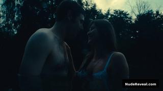 ANNA SZYMANCZYK nude in X-Rated Queen
