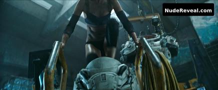 KRISTEN STEWART nude in Underwater