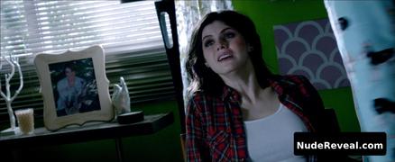 ALEXANDRA DADDARIO nude in Burying the Ex