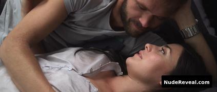 RUTH VEGA FERNANDEZ nude in Kiss Me