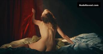 ELLA HUNT nude in Subway Trash