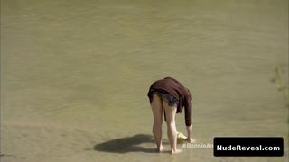 HOLLIDAY GRAINGER nude in Bonnie & Clyde