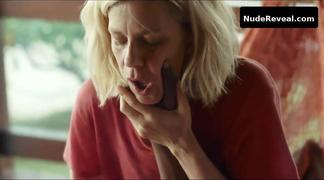 MARINA FOIS nude in The Salamander