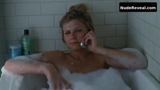 KIRSTEN DUNST nude in Elizabethtown