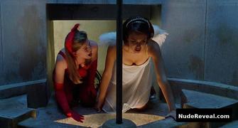JESSICA ALBA nude in Idle Hands