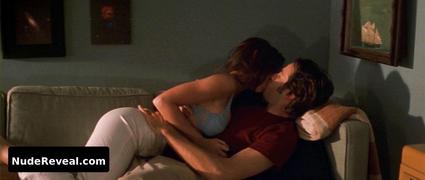 JENNIFER LOVE HEWITT nude in Heartbreakers