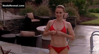 AMANDA SCHULL nude in One Tree Hill