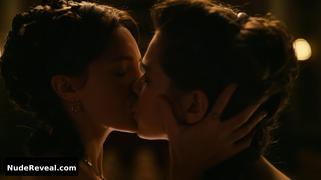HAILEE STEINFELD nude in Dickinson
