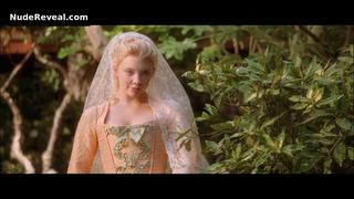 NATALIE DORMER nude in Casanova
