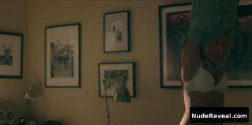 LOGAN BROWNING nude in Dear White People