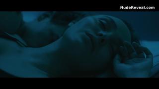 LILY-ROSE DEPP nude in Voyagers