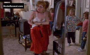 SALLY FIELD nude in Punchline