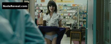 MENA SUVARI nude in The Mysteries of Pittsburgh