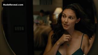 ASHLEY JUDD nude in Crossing Over