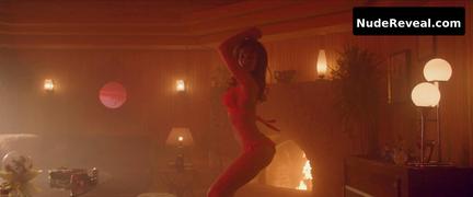 CAROLINA ARDOHAIN nude in Desire