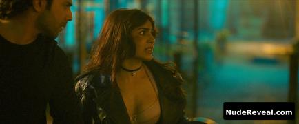 SAMANTHA RUTH PRABHU nude in Citadel: Honey Bunny