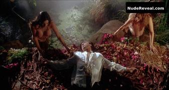 SEANA RYAN nude in Embrace of the Vampire
