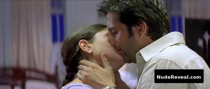KAREENA KAPOOR nude in Dev