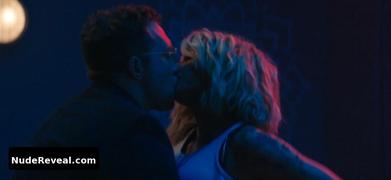 KATE BECKINSALE nude in Jolt