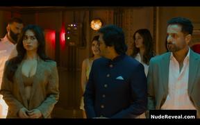 SOUNDARYA SHARMA nude in Housefull 4