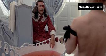 FAYE DUNAWAY nude in The Four Musketeers